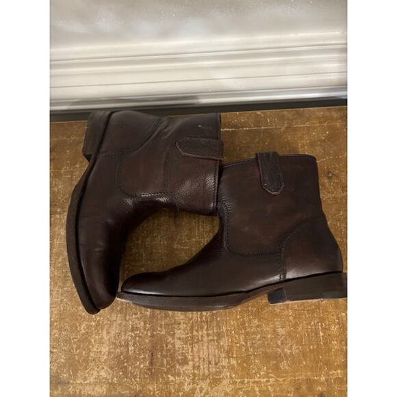 Frye Boots JAMIE STITCH Pull On Dark Brown Womens Size 8 Leather Short - Picture 2 of 9